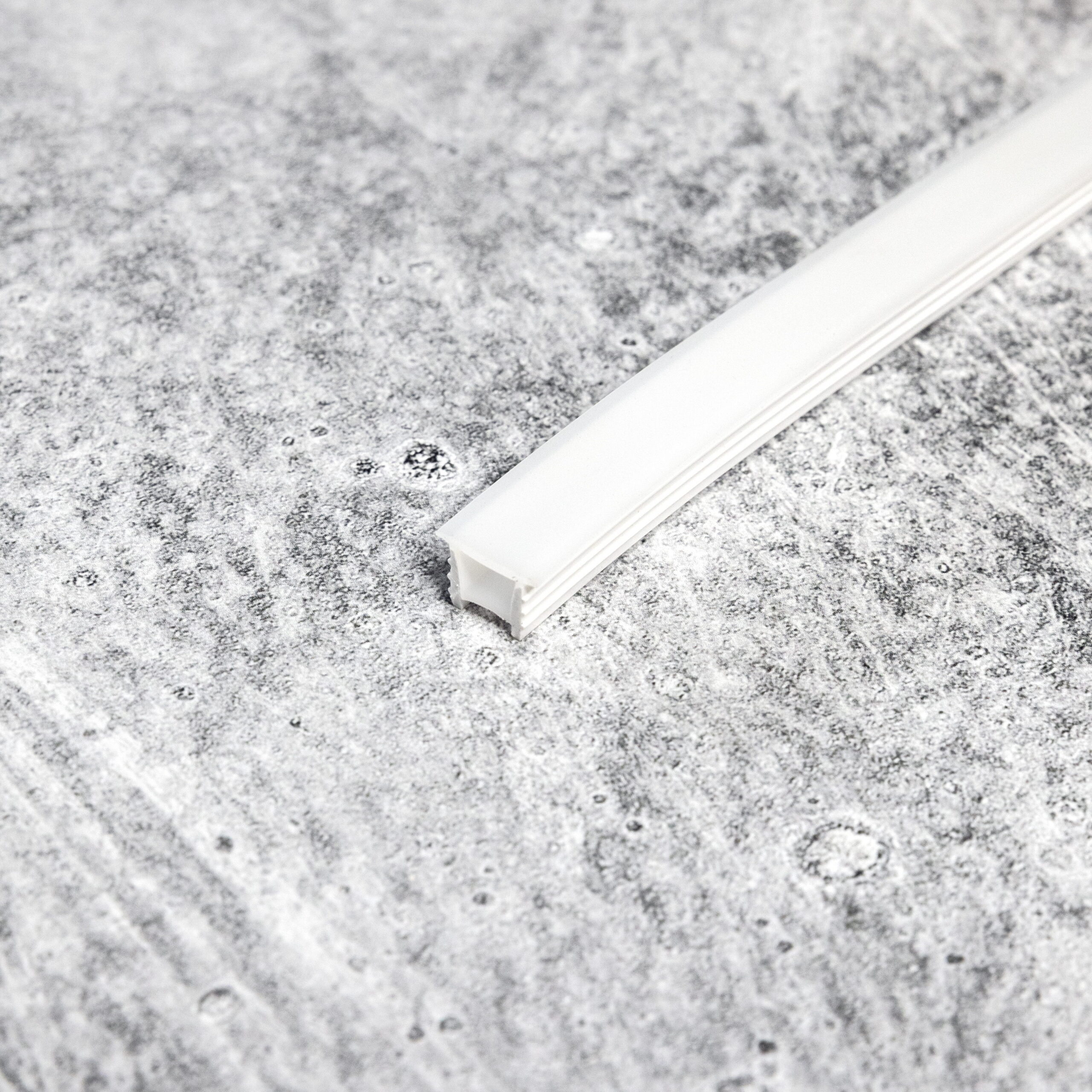 10MM x 10MM Clear Edge Silicone Diffusion, 50 ft. Roll